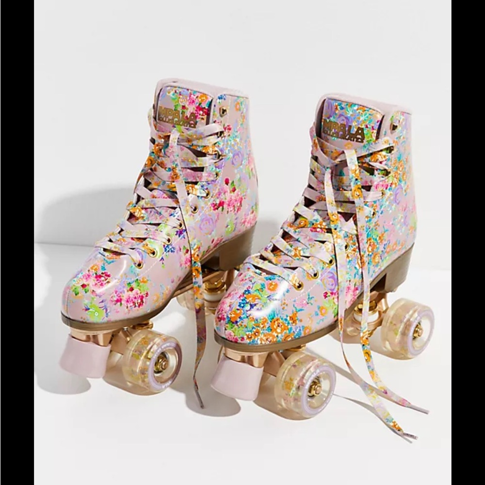 Cynthia Rowley impala skate floral skates!